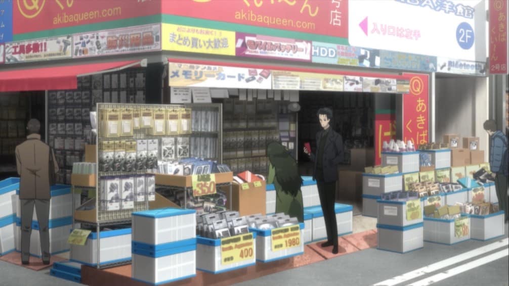 Hiyajo_Okarin_buying_at_Akihabara